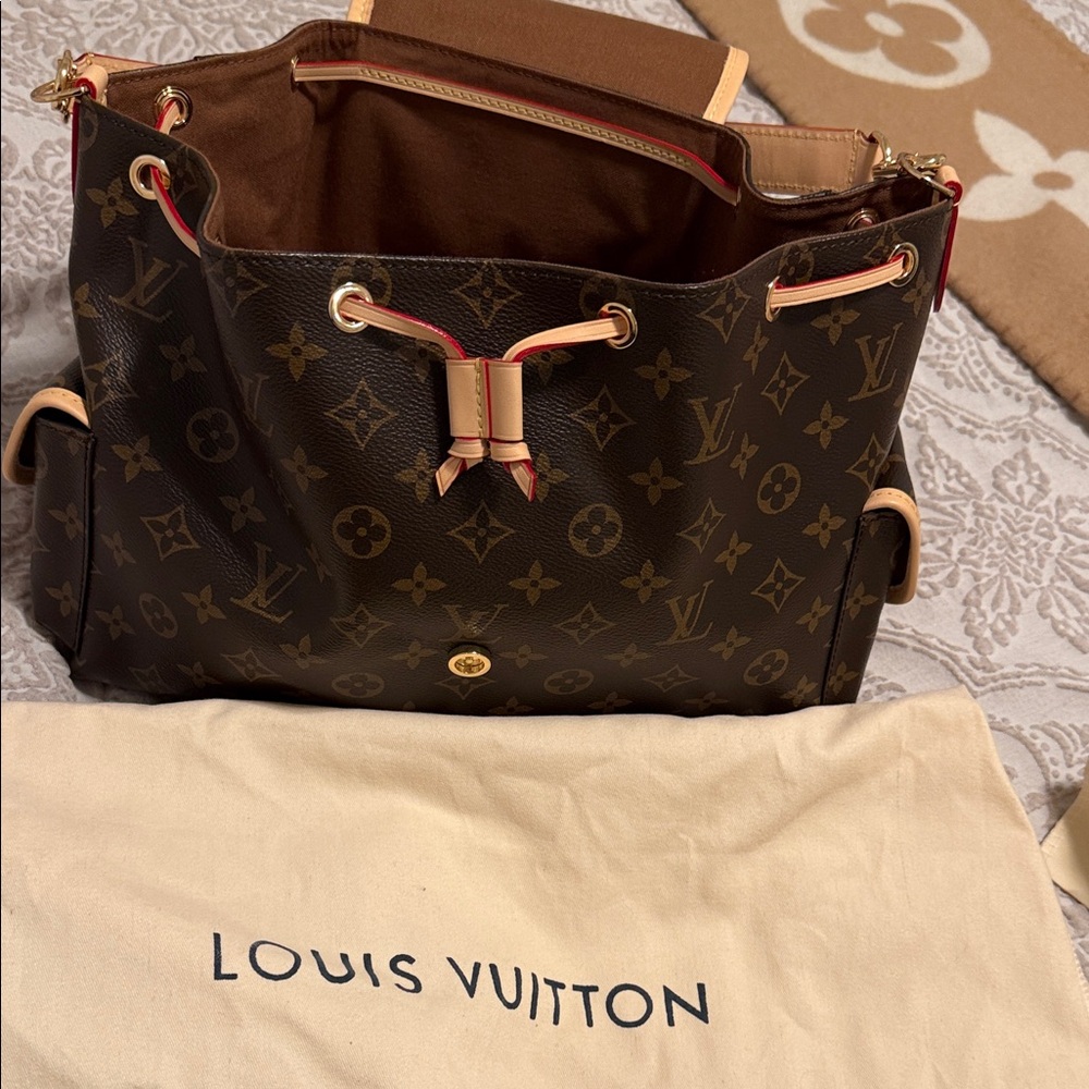Louis Vuitton Dark Brown Monogram Tote